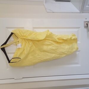 Bebe beutyfull yellow color cocktail dress